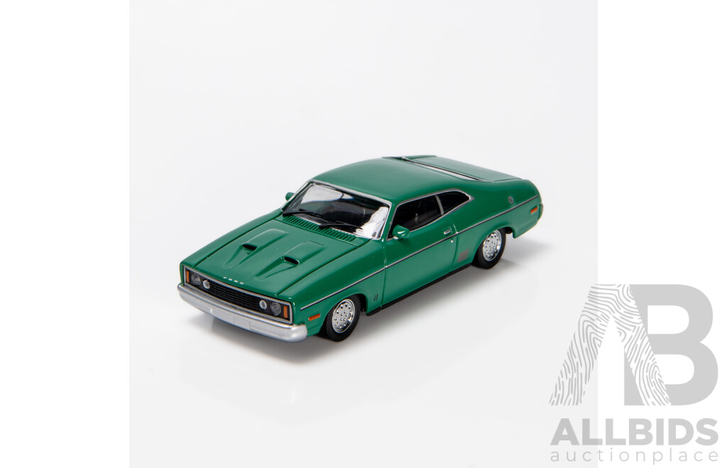 TRAX 1976 Ford XC Falcon GS Hardtop Coupe Modena Green TR10G 1:43 Scale Model Car