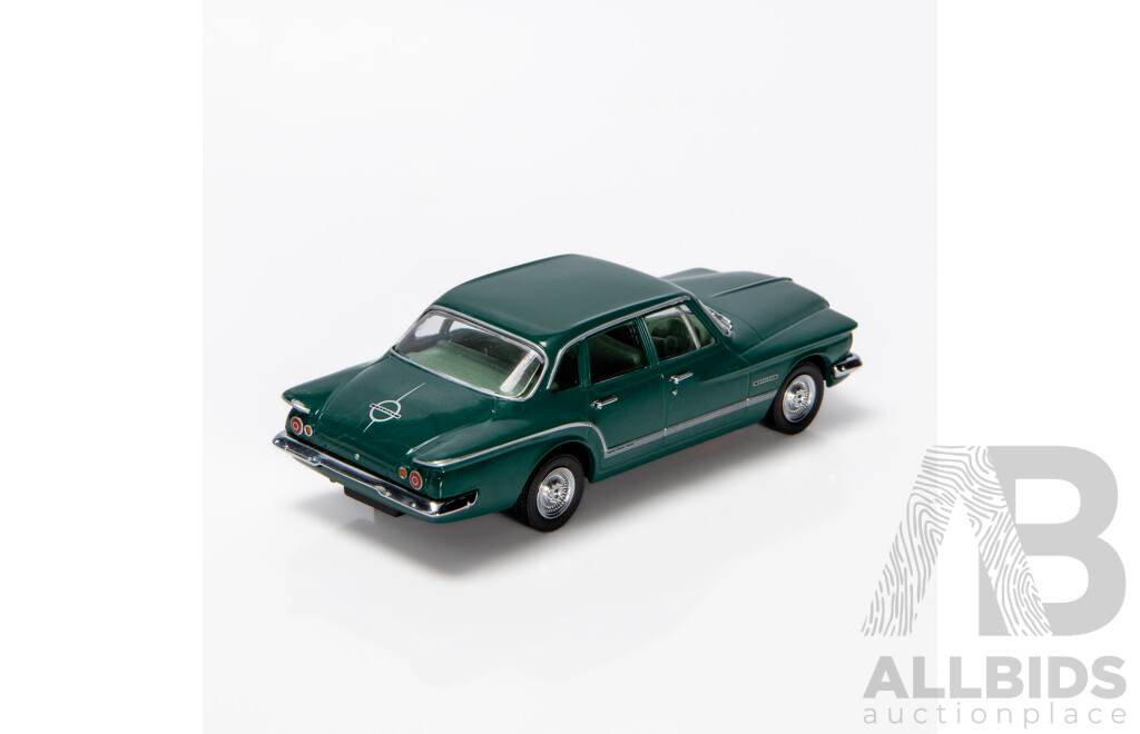 TRAX 1962 Chrysler Valiant S Series Sedan Deep Green TR36E 1:43 Scale Model Car