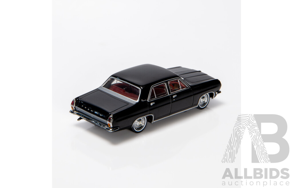 TRAX 1966 Holden HR Premier Sedan Warrigal Black TR32E 1:43 Scale Model Car