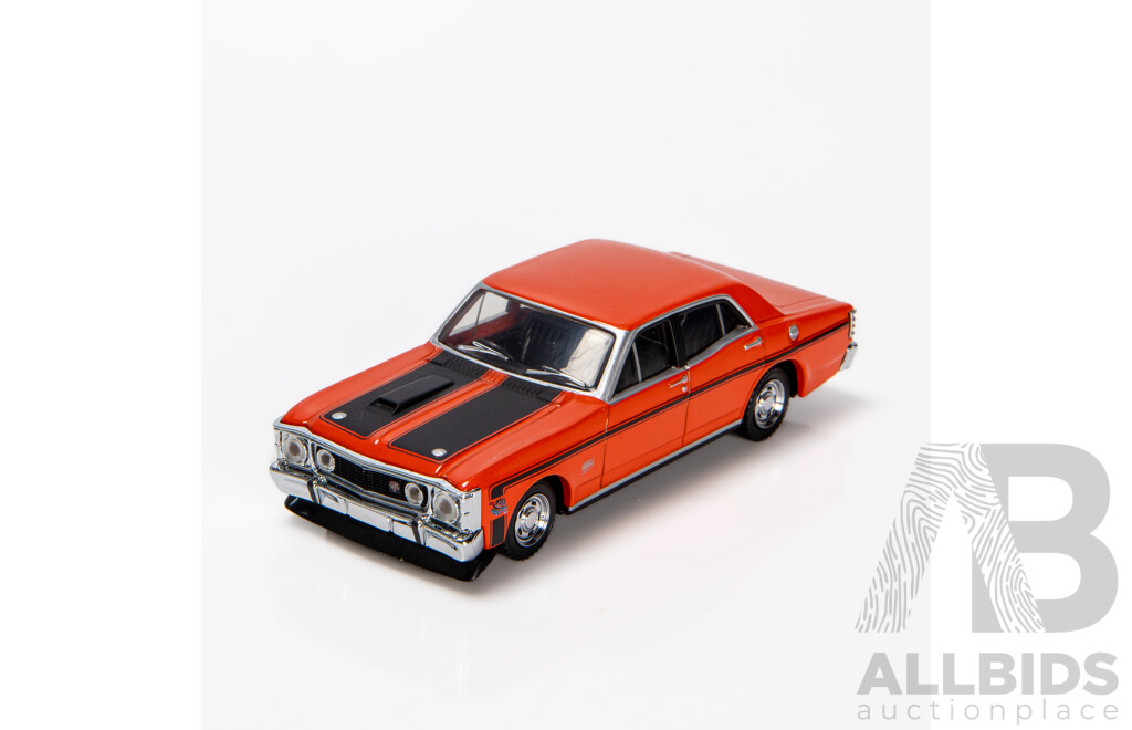 TRAX 1970 Ford XW Falcon GTHO Phase II Sedan Vermillion Fire TR34D 1:43 Scale Model Car