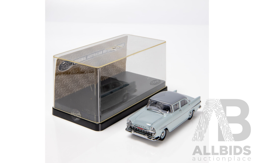 TRAX 1961 Holden EK Sedan Cataract Grey / Montana Grey TR21F 1:43 Scale Model Car