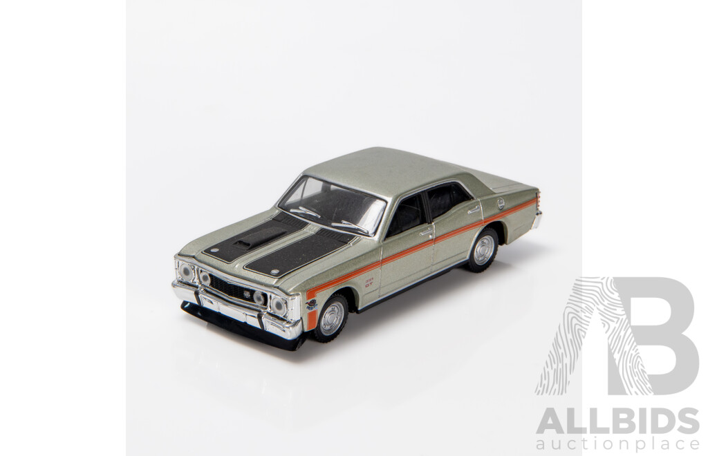 TRAX 1970 Ford XW Falcon GTHO Phase II Sedan Silver Fox TR34B 1:43 Scale Model Car