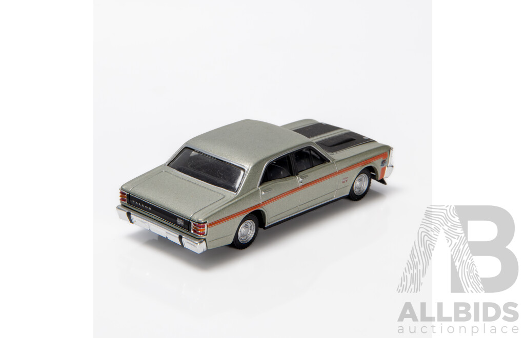 TRAX 1970 Ford XW Falcon GTHO Phase II Sedan Silver Fox TR34B 1:43 Scale Model Car