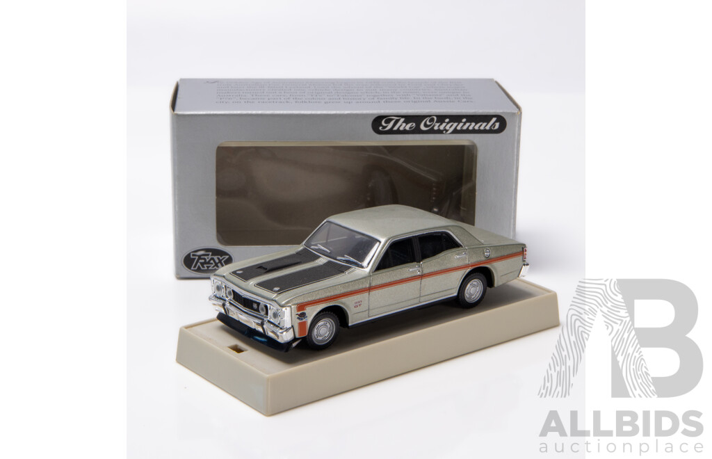 TRAX 1970 Ford XW Falcon GTHO Phase II Sedan Silver Fox TR34B 1:43 Scale Model Car