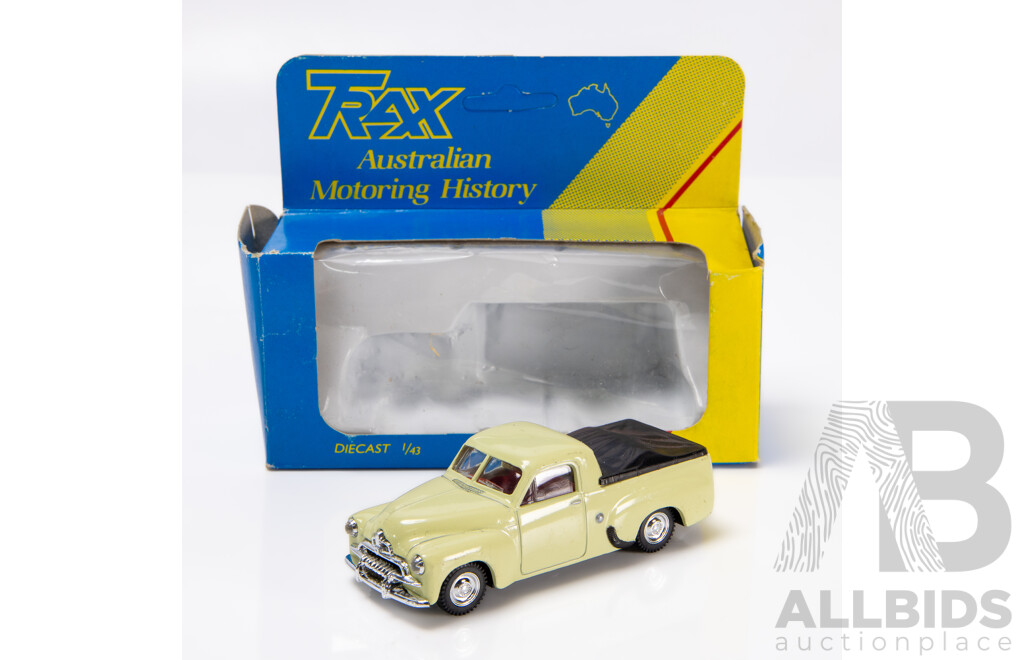 TRAX Holden FJ Utility Cream 8002 1:43 Scale Model Car