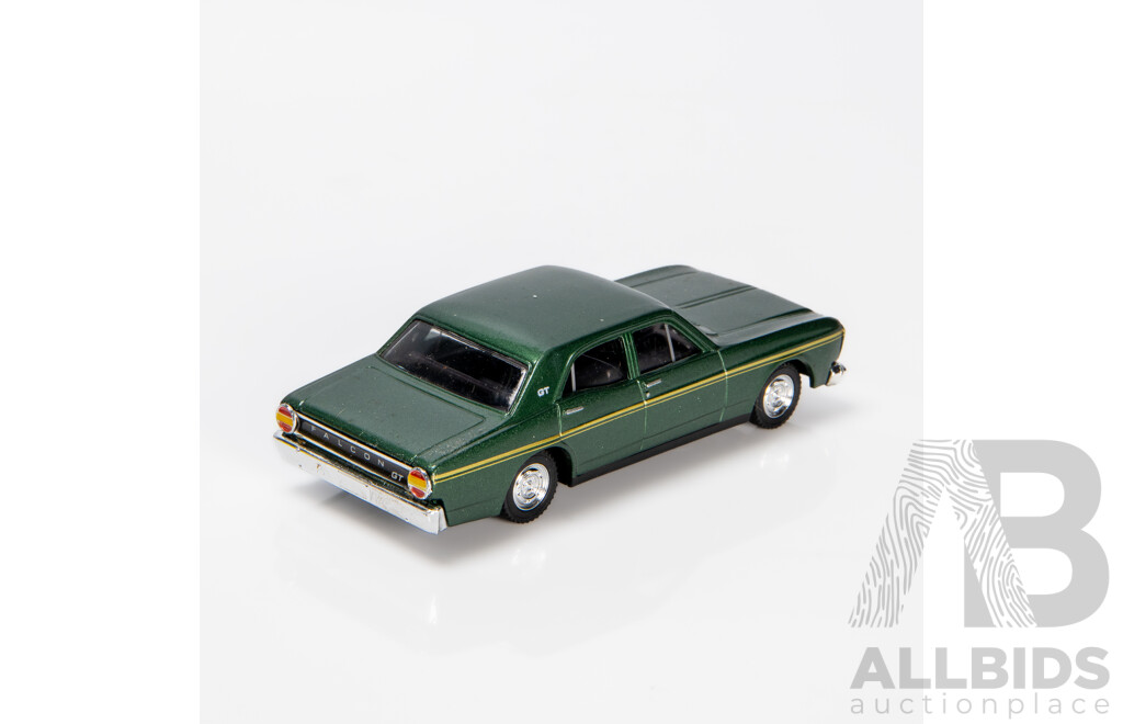 TRAX 1968 Ford XT Falcon GT Metallic Green 8005 1:43 Scale Model Car