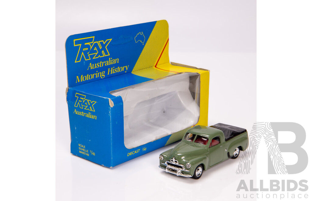 TRAX Holden FJ Utility Dark Green / Red Interior 8002 1:43 Scale Model Car