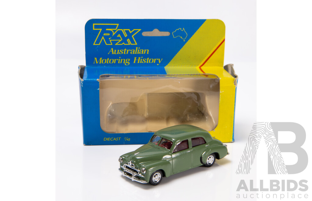 TRAX Holden FJ Sedan Olive Green / Pea Green 8001 1:43 Scale Model Car