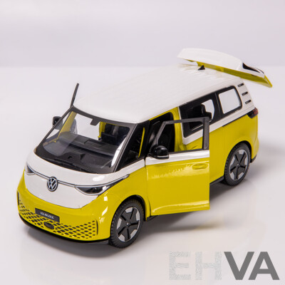 Maisto Special Edition 2023 Volkswagen ID. Buzz Yellow/White 1:24 Scale Model Car - New