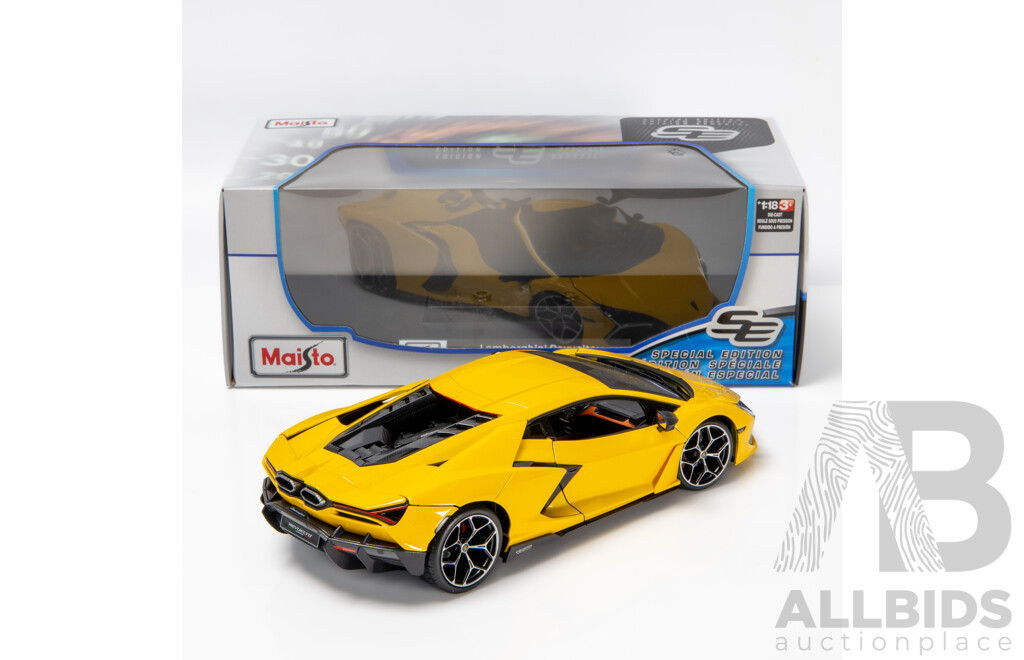 Maisto Special Edition 2023 Lamborghini Revuelto Giallo Yellow 1:18 Scale Model Car - New