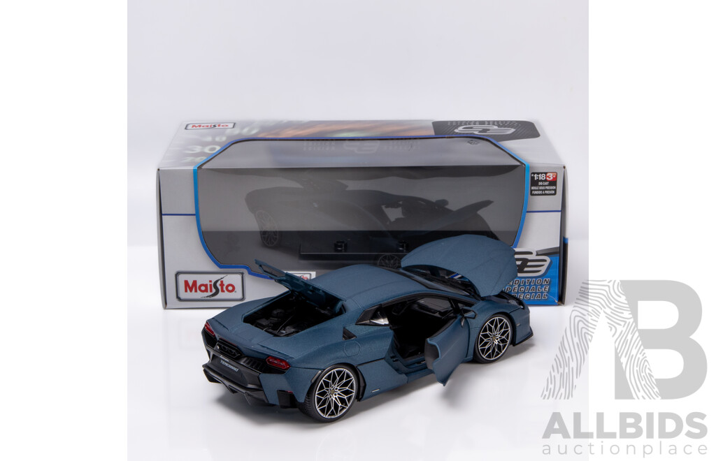 Maisto Special Edition 2024 Lamborghini Temerario Matte Blue 1:18 Scale Model Car - New