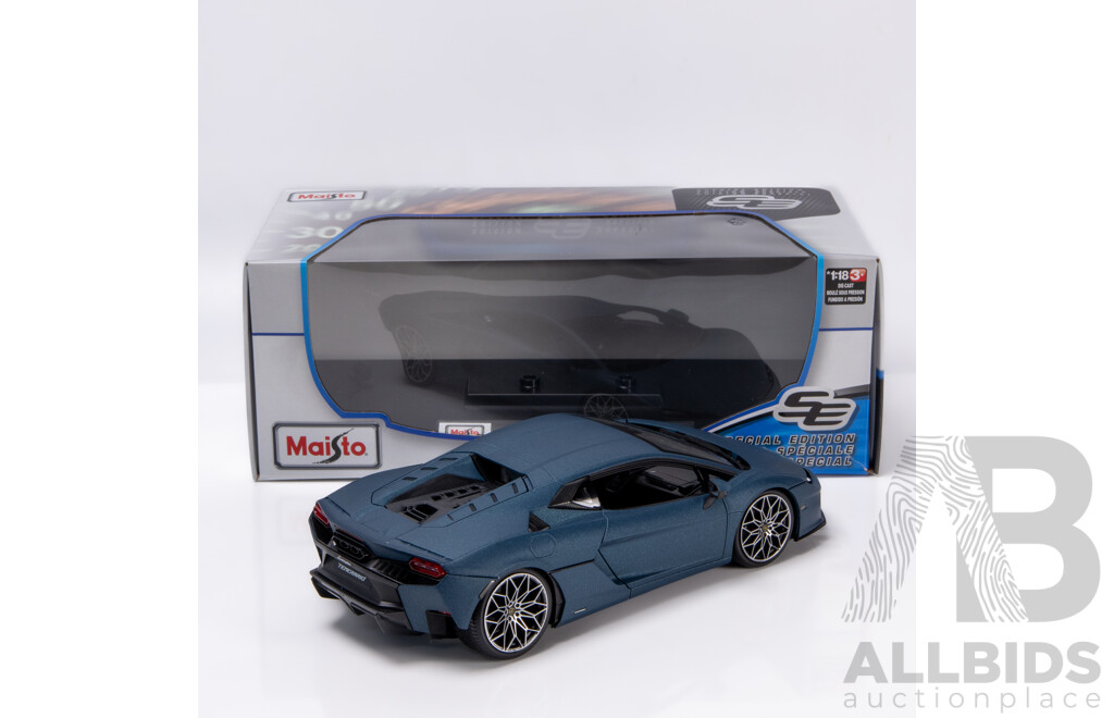 Maisto Special Edition 2024 Lamborghini Temerario Matte Blue 1:18 Scale Model Car - New