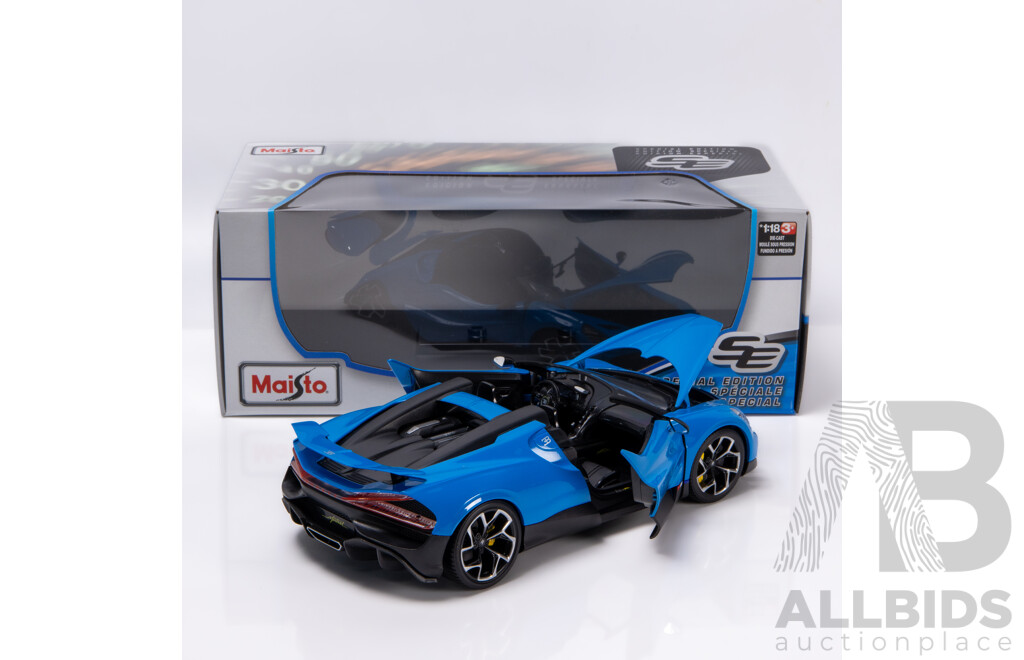 Maisto Special Edition 2023 Bugatti Mistral W16 French Racing Blue 1:18 Scale Model Car - New
