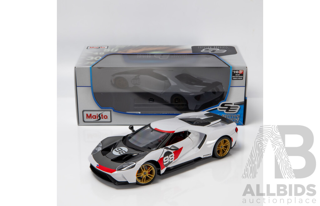 Maisto Special Edition 2021 Ford GT Heritage Edition White#98 1:18 Scale Model Car - New