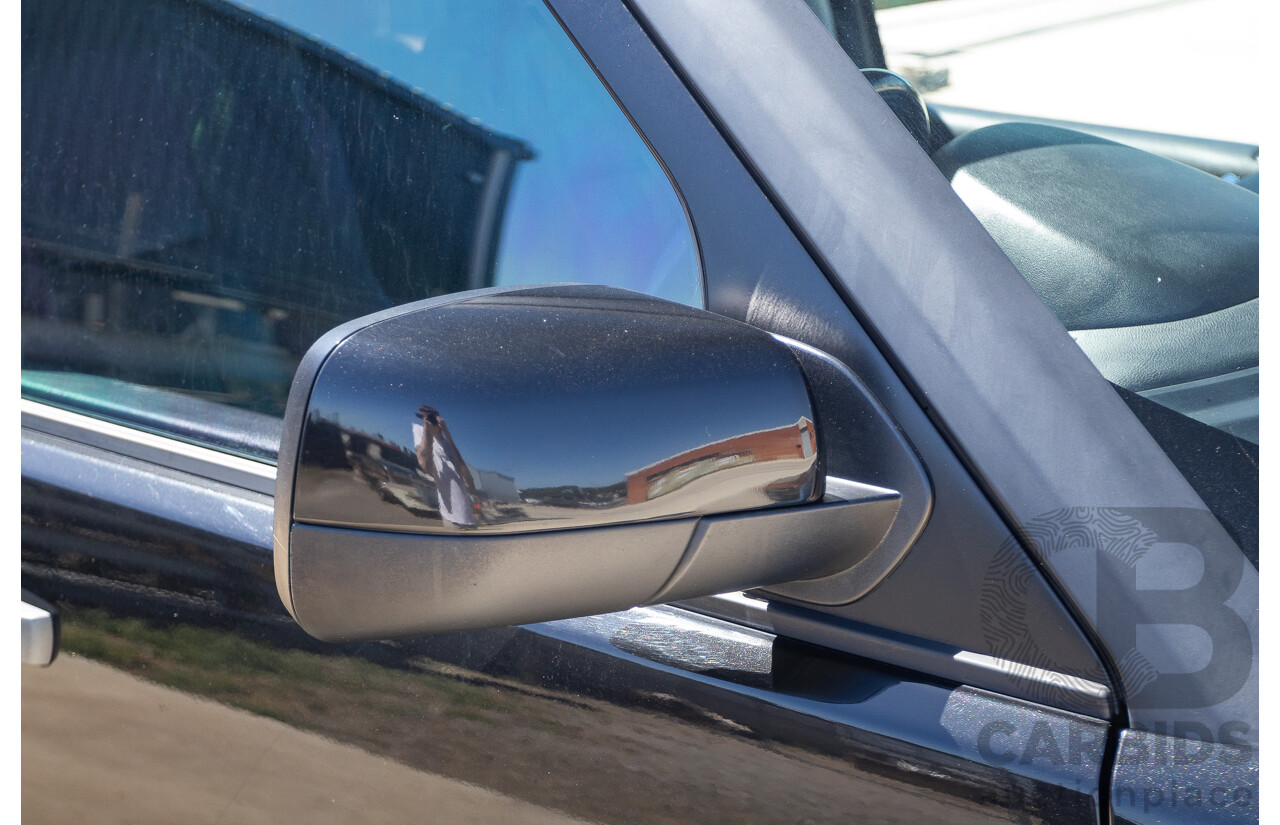 3/2011 Land Rover Discovery 4 TDV6 (4x4) MY11 4D Wagon Santorini Black Turbo Diesel 2.7L - 7 seater