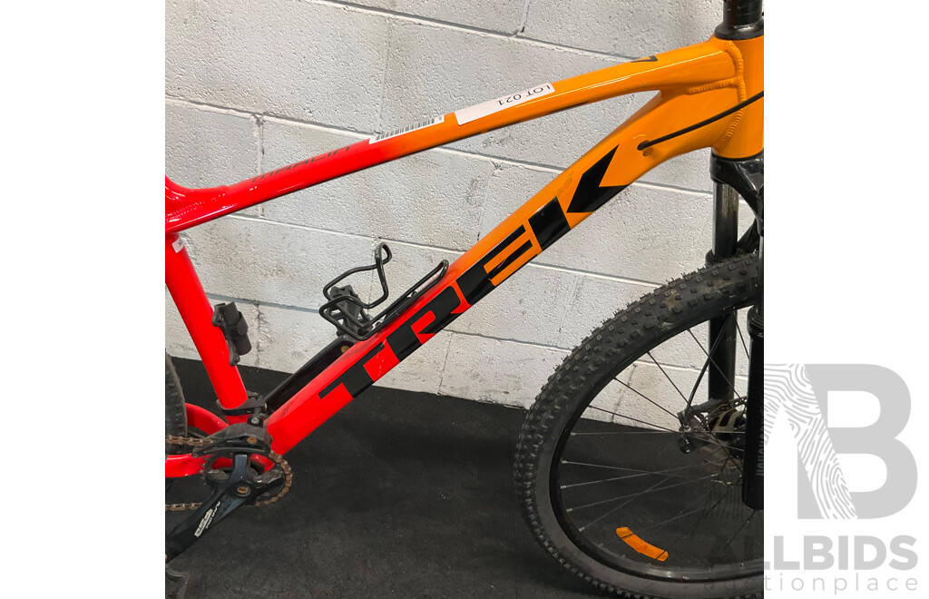 Trek Marlin 7 Bike - Size XL