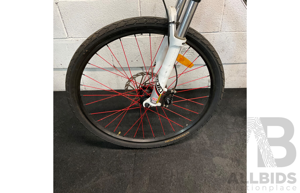 FELT Q820 Bike - 19.5''