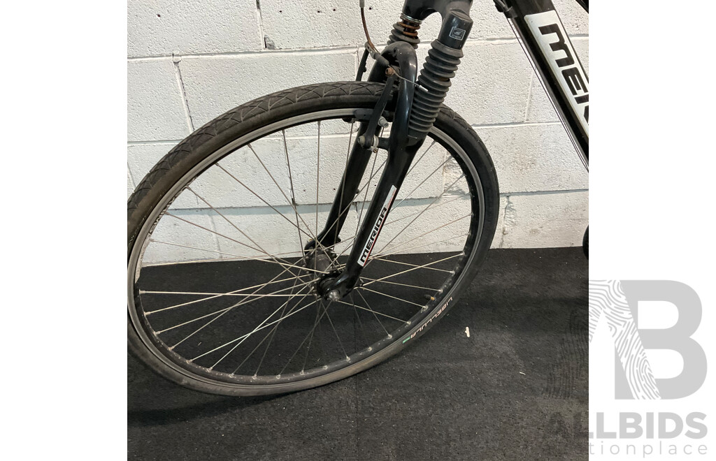 Merida Crossway 10 Bike - Size 42cm