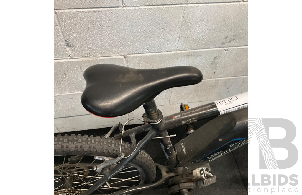 AVANTI Aggressor Bike