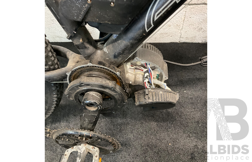 AVANTI Aggressor Bike