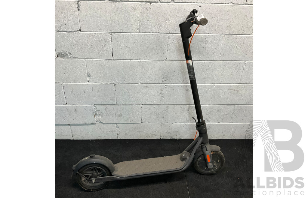 Ninebot Kickscooter F30