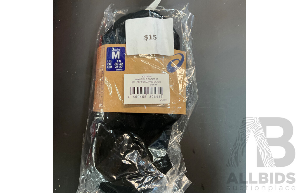 Asics 1011B440 Mens Gel Kayano 29 Deep Ocean Cherry Tomato - Size 27.5cm with 3 Pairs Size M Socks