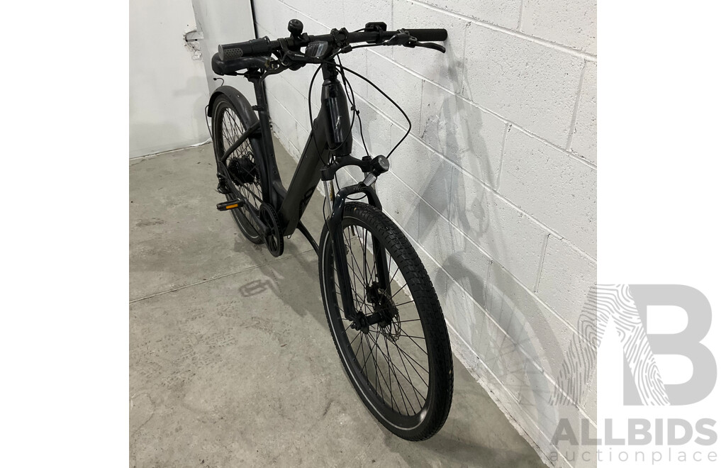 Black E-Bike