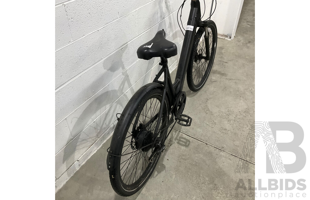 Black E-Bike