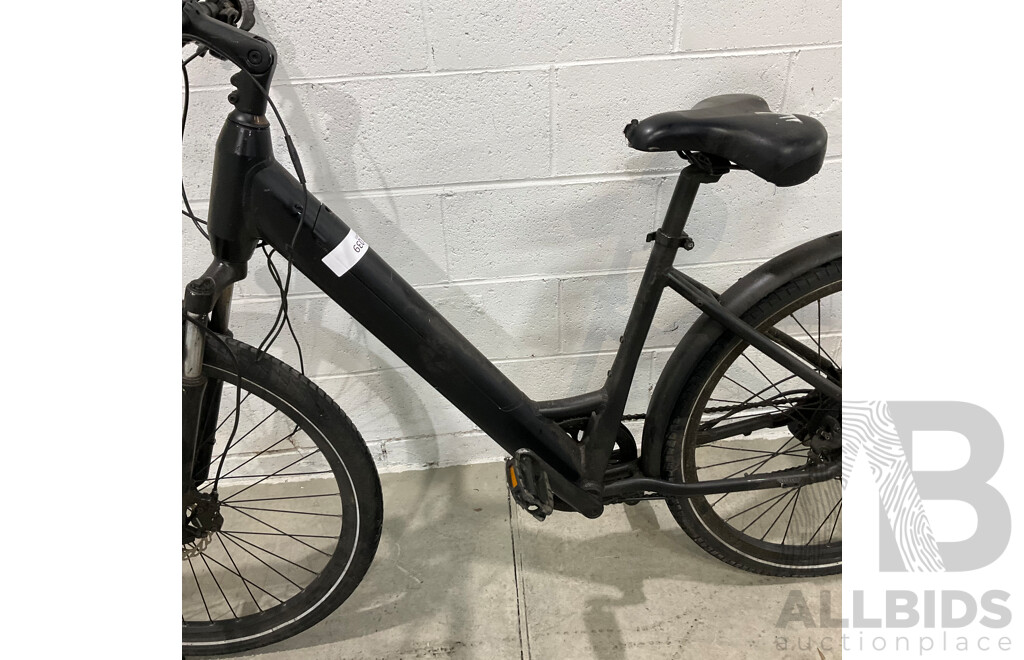 Black E-Bike