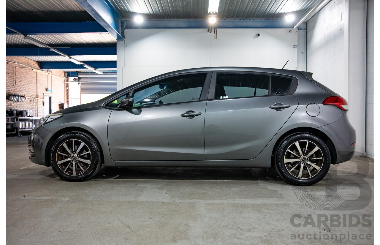 09/2015 Kia Cerato S (FWD) YD MY15 5d Hatchback Silky Silver Metallic 1.8L