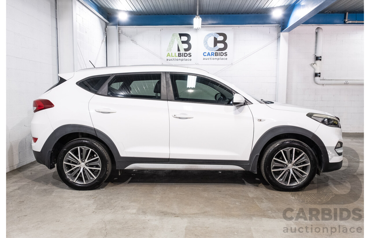 03/2017 Hyundai Tucson Active X (FWD) TL 4D Wagon Pure White 2.0L
