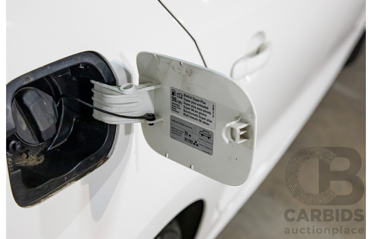 11/2012 Volkswagen Jetta 147 TSI Highline 1KM MY13 4d Sedan Candy White Turbo 2.0L