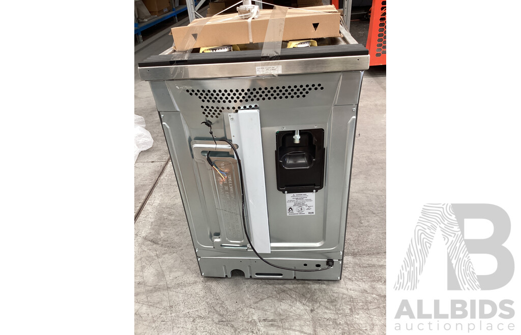 Westinghouse 60cm Freestanding Electric Oven and Gas Cooktop, Stainless Steel  - ORP $1,999