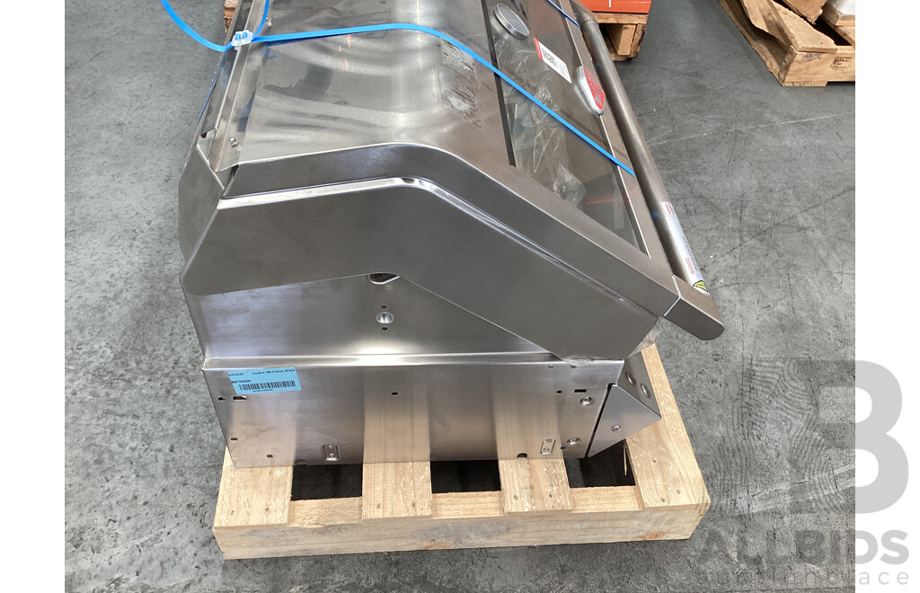 BeefEater 7000 Premium 4-Burner Built-In BBQ (BBF7645SA) - Stainless Steel  - ORP $3,599