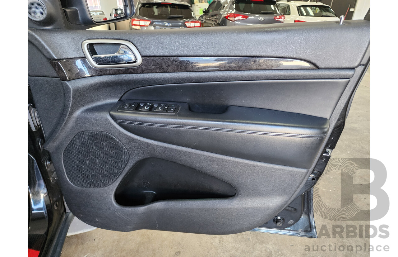 10/2012 Jeep Grand Cherokee Laredo (4x4) WK MY12 4d Wagon Black 3.0L