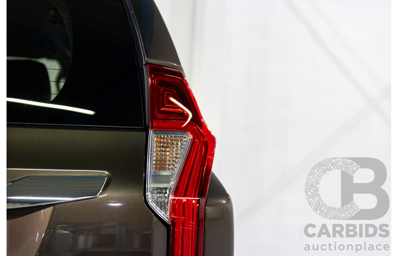 05/2017 Mitsubishi Pajero Sport Exceed (4x4) MY17 4d Wagon Deep Bronze Metallic Turbo Diesel 2.4L - 7 Seater