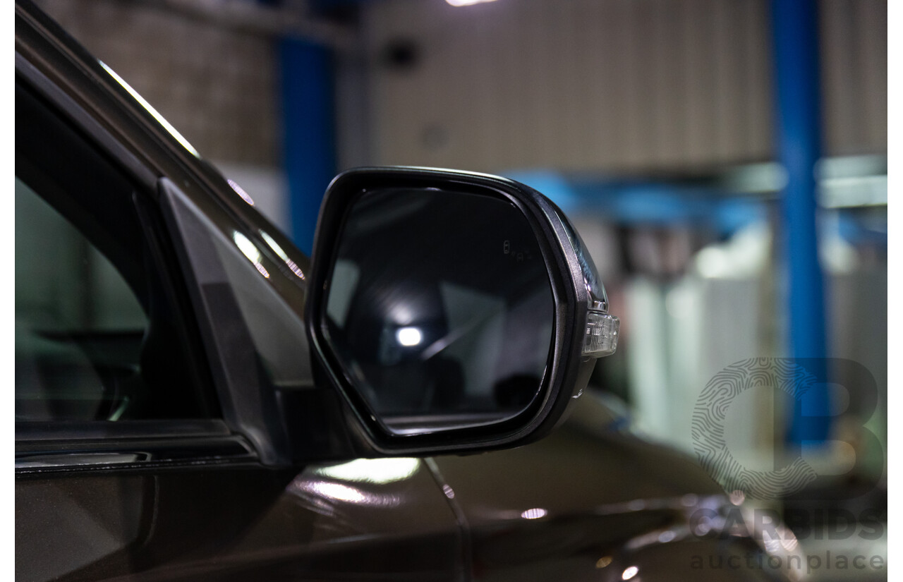 05/2017 Mitsubishi Pajero Sport Exceed (4x4) MY17 4d Wagon Deep Bronze Metallic Turbo Diesel 2.4L - 7 Seater