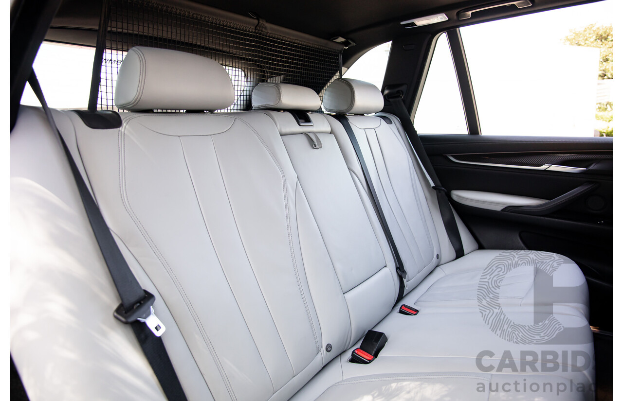 08/2016 BMW X5 M (AWD) F85 MY16 4d Wagon Black Sapphire Metallic Twin Turbo V8 4.4L