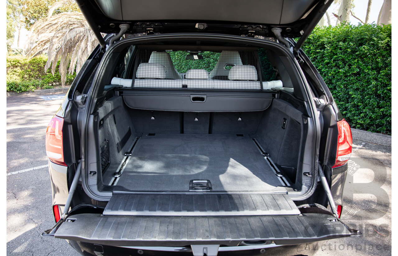 08/2016 BMW X5 M (AWD) F85 MY16 4d Wagon Black Sapphire Metallic Twin Turbo V8 4.4L