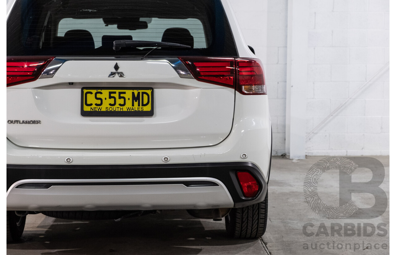 04/2019 Mitsubishi Outlander ES ADAS (FWD) ZL MY19 4d Wagon Solid White 2.4L