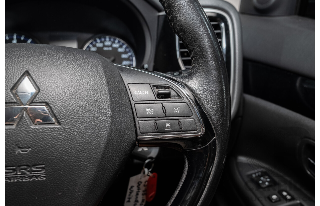 04/2019 Mitsubishi Outlander ES ADAS (FWD) ZL MY19 4d Wagon Solid White 2.4L