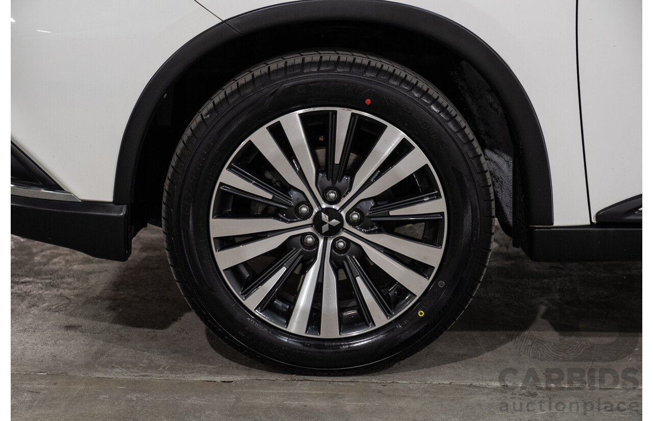 04/2019 Mitsubishi Outlander ES ADAS (FWD) ZL MY19 4d Wagon Solid White 2.4L
