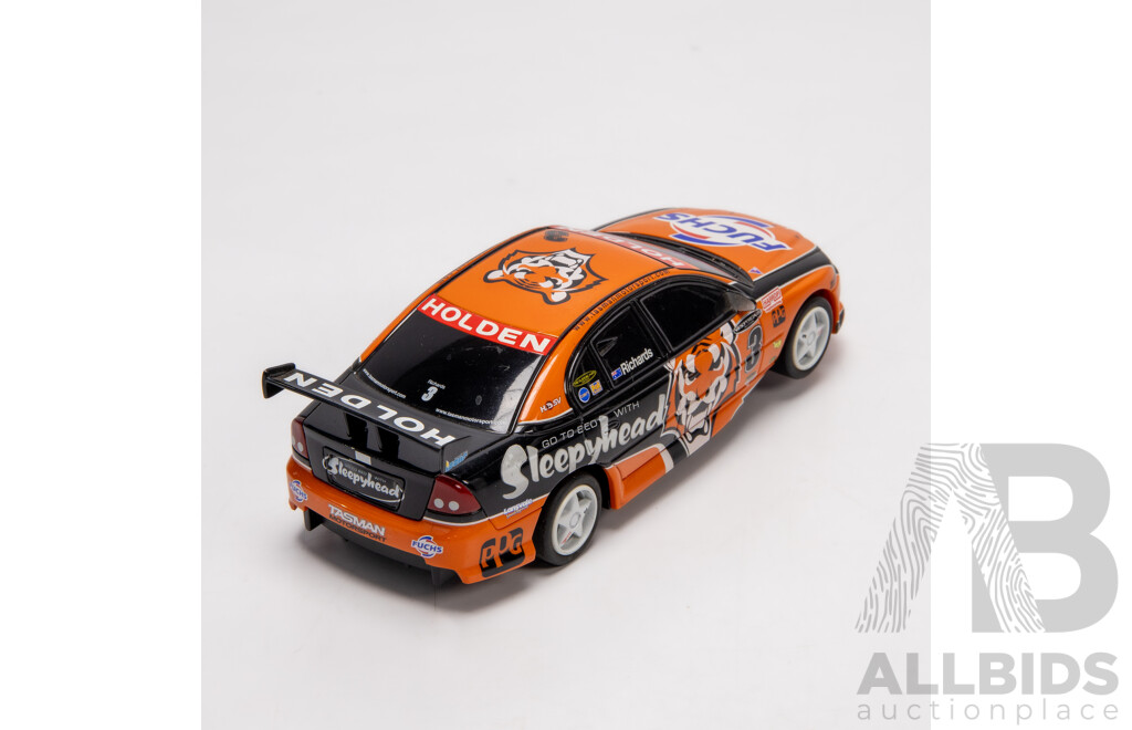 Scalextric 2006 Holden BA Commodore 1:32 Scale Slot Car