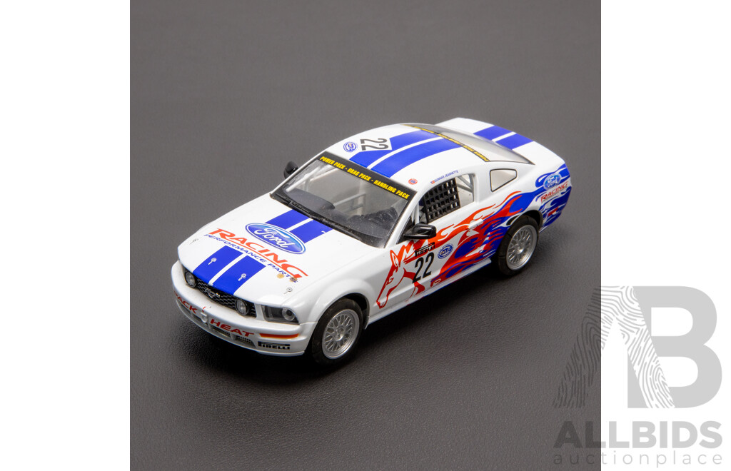 Scalextric Ford Mustang 1:32 Scale Slot Car