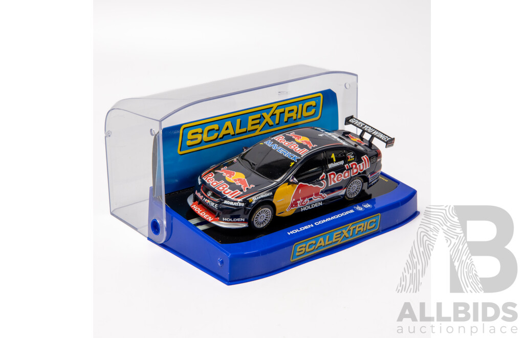 Scalextric 2013 Holden Commodore  1:32 Scale Slot Cars