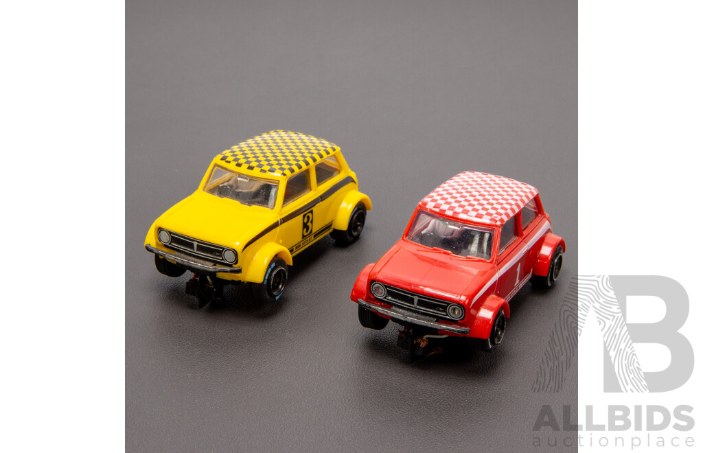 Pair of Scalextric Mini Clubman 1275 1:32 Scale Slot Cars