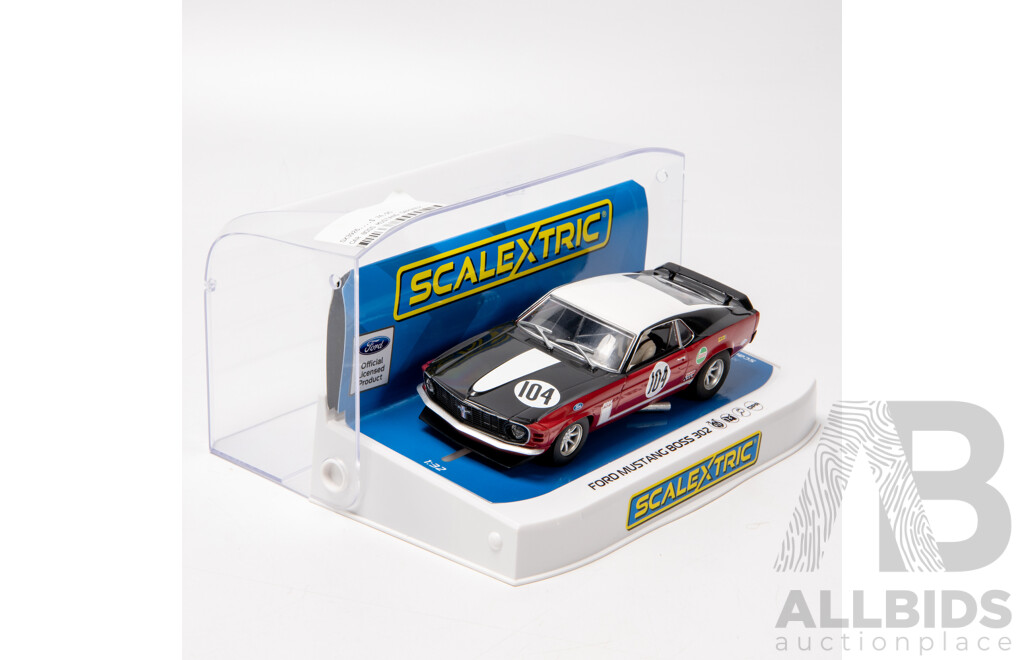 Scalextric 1969 Ford Mustang Boss 302 1:32 Scale Slot Car