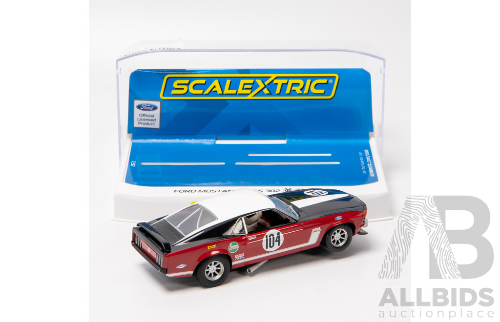 Scalextric 1969 Ford Mustang Boss 302 1:32 Scale Slot Car