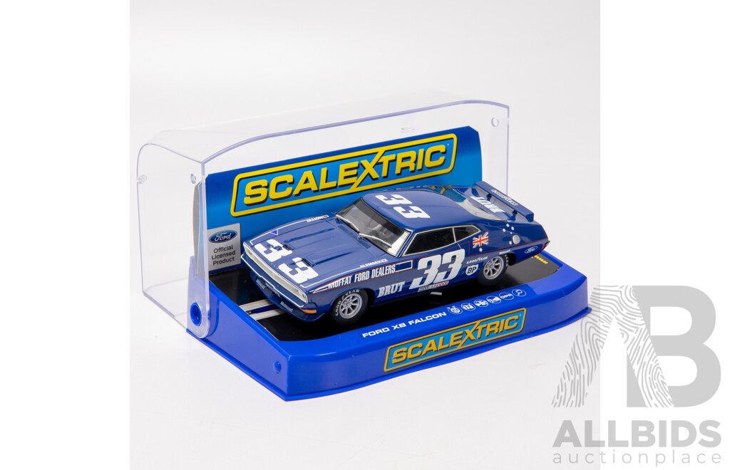 Scalextric 1974Ford Falcon XB 1:32 Scale Slot Car