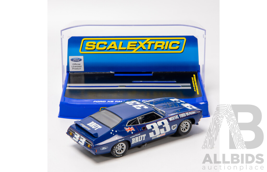 Scalextric 1974Ford Falcon XB 1:32 Scale Slot Car